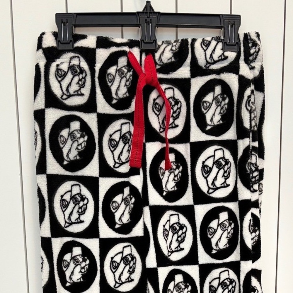 Buc-ee's Checkered Fleece Pajama Pants Women Medium Black White Mascot